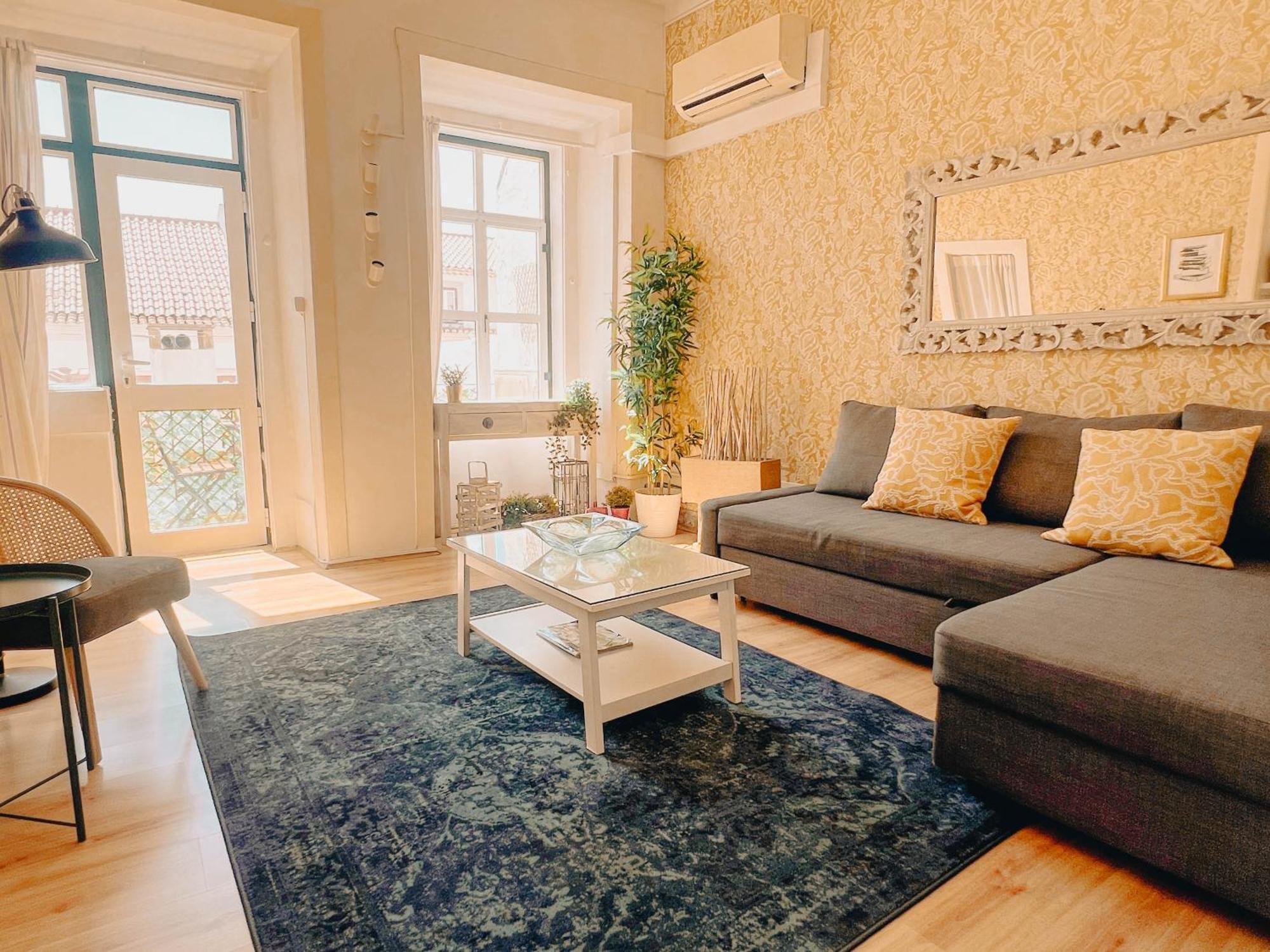 Apartment My Fair - Principe Real With Balcony Lisbon