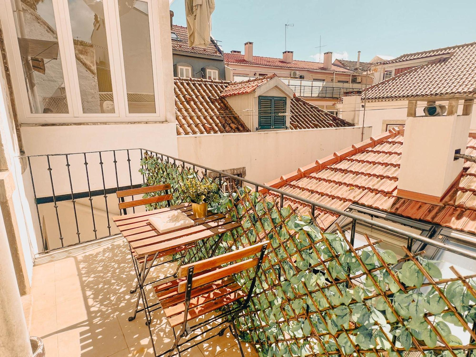My Fair - Principe Real With Balcony Apartment
